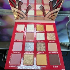 Kylie Cosmetics ~ Reindeer Eyeshadow Holiday Palette ~ BNIB